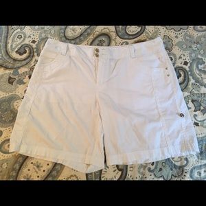 INC white shorts sz 12
